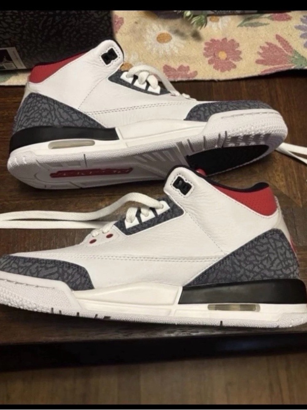 (Size 7y)- Jordan 3 Retro Denim SE Fire Red 2020